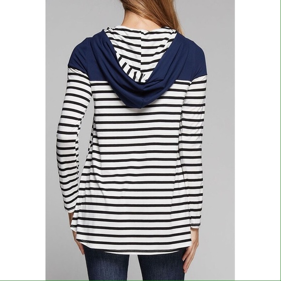 Long Sleeve Striped Hoodie Top - Picture 3 of 4
